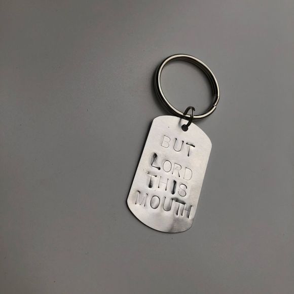 Wild Arrow Lord This Mouth Tin Keychain - Picture 2 of 3